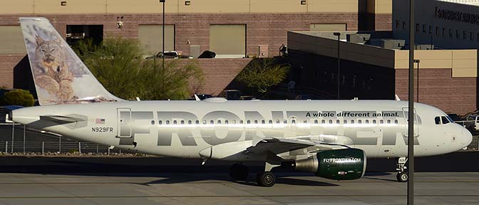 Frontier Airbus A319-111 N929FR Larry, Phoenix Sky Harbor, March 10, 2015